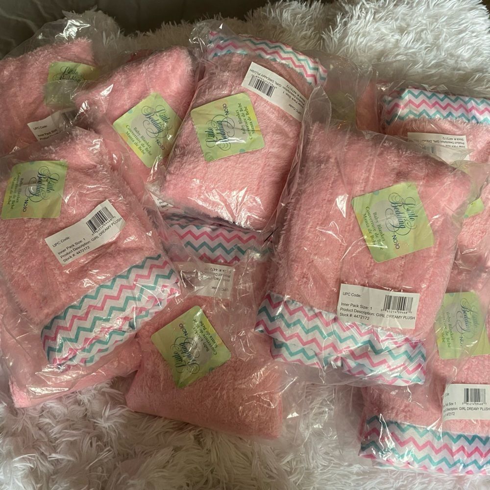 *NWT* (12) Little Beginnings Plush Baby Blanket Pink Plush Fabric W/ Satin Trim